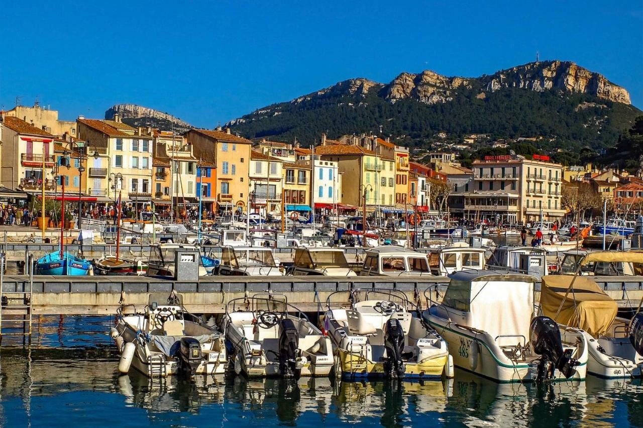 Appartement Les Barques, Vue splendide sur le port de Cassis Extérieur photo