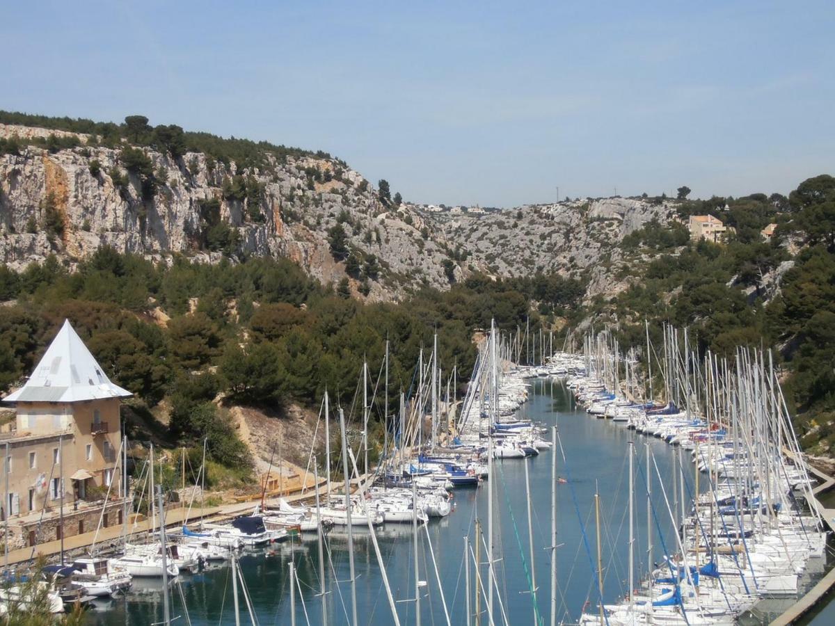 Appartement Les Barques, Vue splendide sur le port de Cassis Extérieur photo