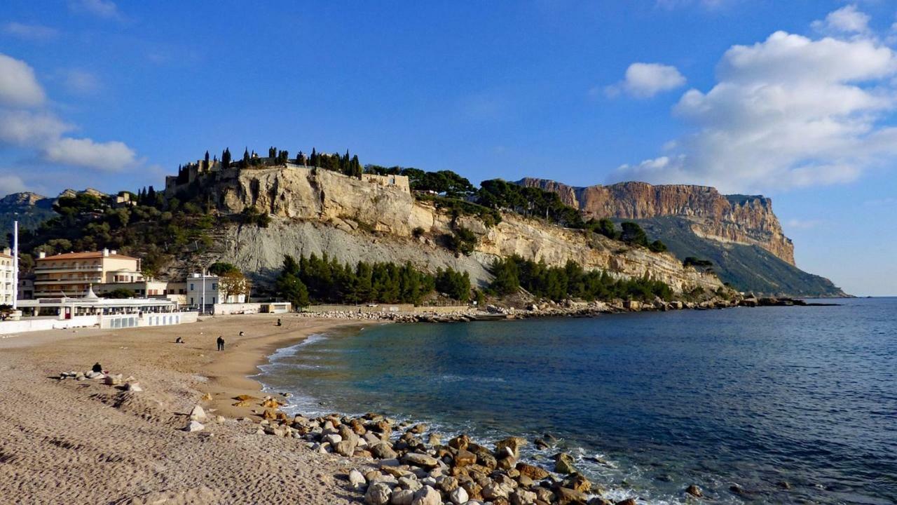 Appartement Les Barques, Vue splendide sur le port de Cassis Extérieur photo