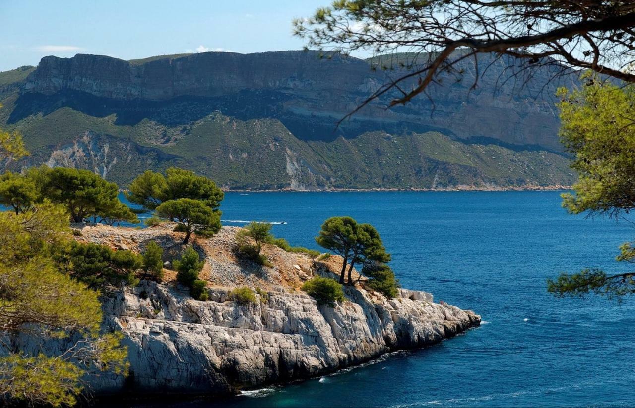 Appartement Les Barques, Vue splendide sur le port de Cassis Extérieur photo